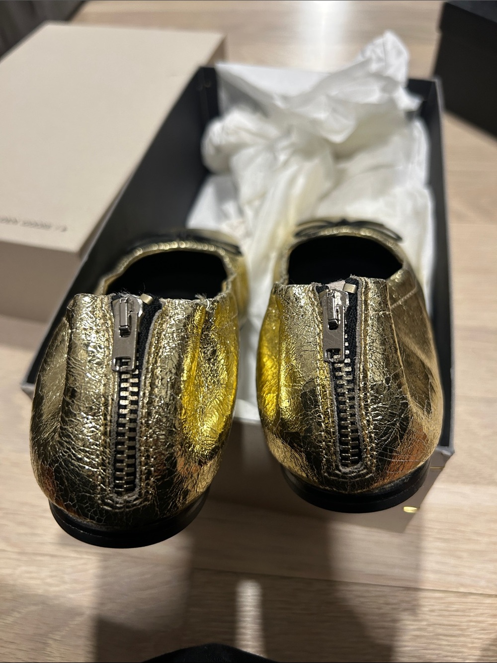 Golden Goose Metallic Ballet Flats with Bow - Picture 7 of 8